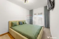 Apartament 4 camere Micalaca + loc de parcare