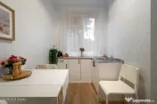 AFI Cotroceni - 2 camere bloc rusesc, 1955, 67 mp, boxa, metrou 2 min!