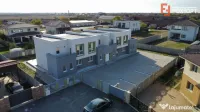 Cvadruplex de inchiriat, 471 mp utili, 8 parcari, in Mosnita 