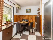 2 camere Decebal decomandat, parter, an 1989, metrou, 60 mp 