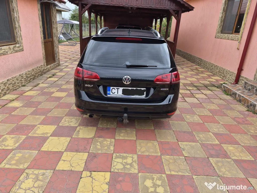 Vând Volkswagen Golf 7