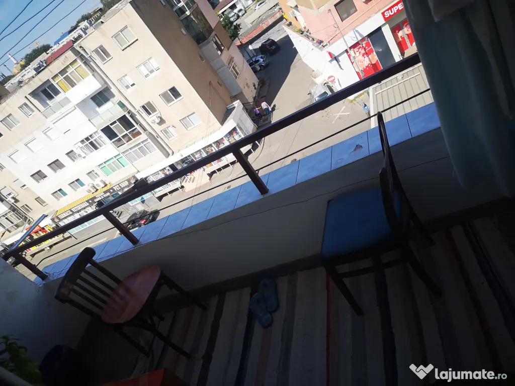 Apartament 4 camere,etaj 4,Tulcea,Vest – mobilat,balcon cu vedere superbă