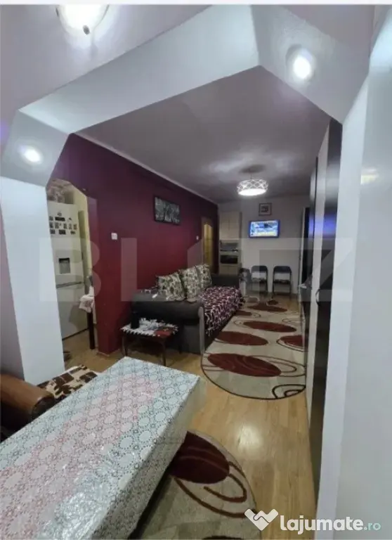 Garsonieră semidecomandată 28 mp, mobilată și utilată - Cluj-Napoca (Cluj)
