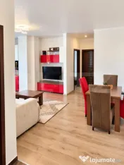 Apartament 2 camere, terasa 28 mp cu vedere la lac, parcare,