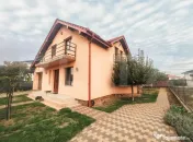 Casa individuala cu 3 dormitoare si garaj