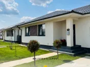 Casa individuala FINALIZATA pe parter, 115 mp, 510 mp curte, Balotesti 