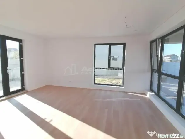 Casa- soseaua Bucuresti - Magurele -Carrefour(fosta Cora)- 2 - Bucuresti (Bucuresti-Ilfov)