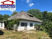 Casă+Hală cu 620 mp teren,Str. Izvoare.Preț 65000 eur/pachet 