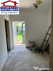 Casă+Hală cu 620 mp teren,Str. Izvoare.Preț 65000 eur/pachet 