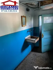 Casă+Hală cu 620 mp teren,Str. Izvoare.Preț 65000 eur/pachet 