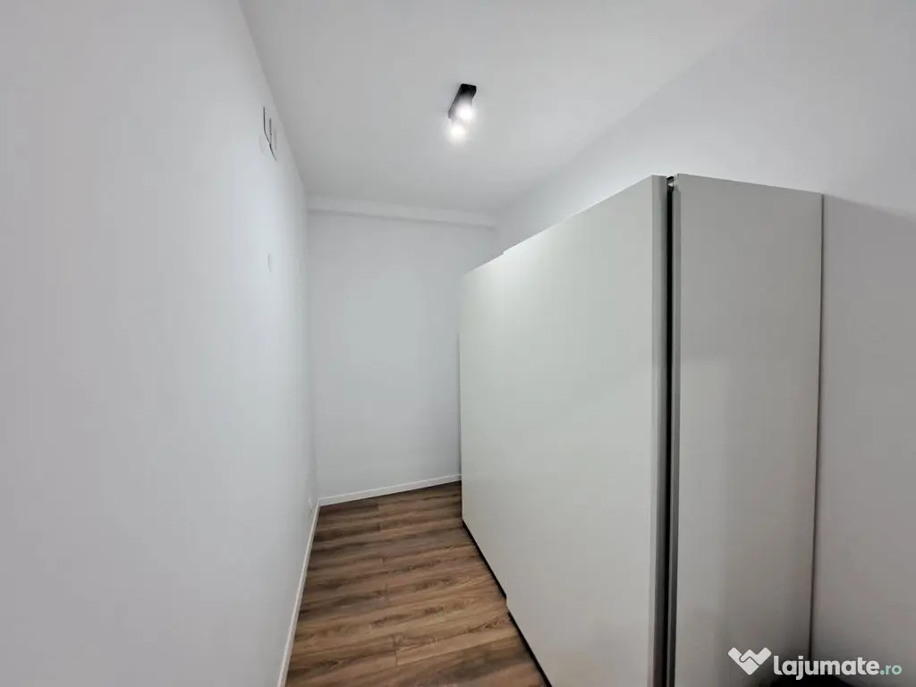 Apartament cu 3 camere 98,59 mp in zona Unirii