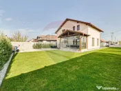 Vila speciala de vanzare/inchiriat in Sanleani Arad 