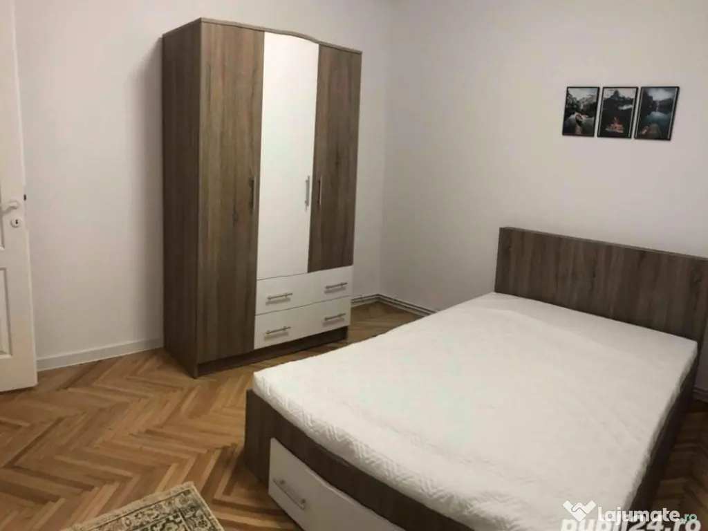 Apartament cu doua camere decomandate