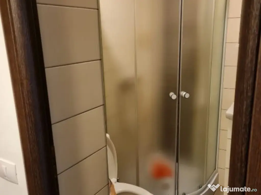 Apartament cu doua camere decomandate