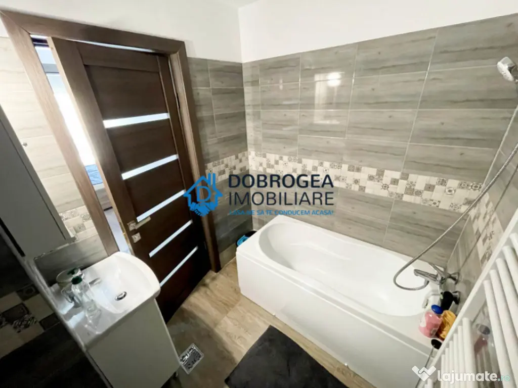 C5, 3 camere, ultramodern, centrala, parcare privata