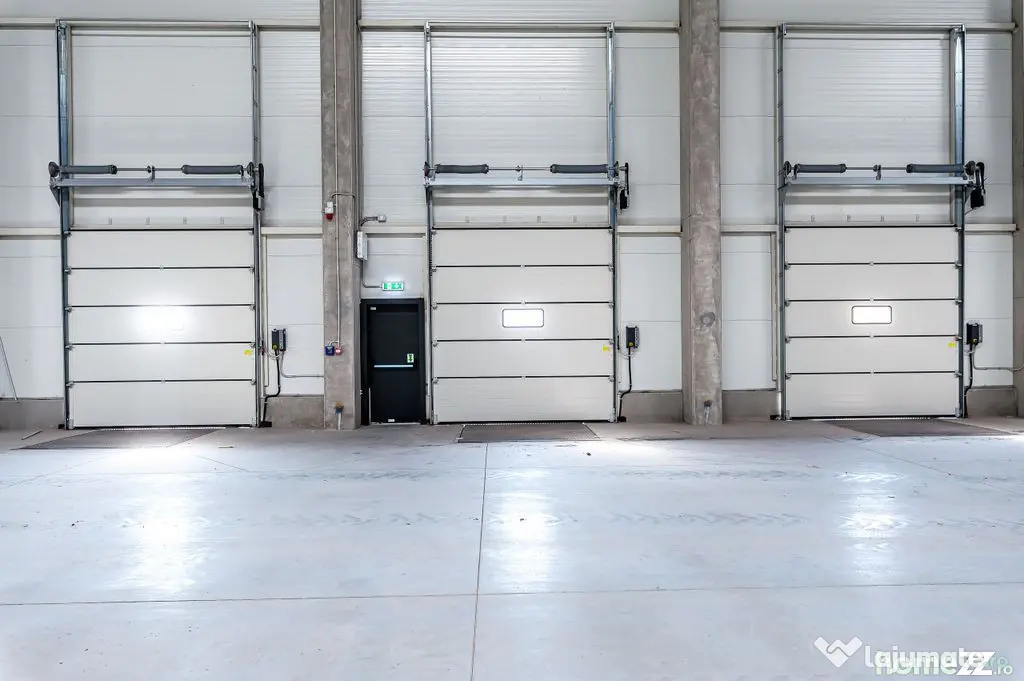 Hala industriala depozitare si productie la 2710 mp - Arad (Arad)