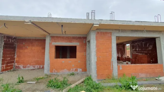 Casa la rosu zona Aradul Nou - ID : RH-37308-property