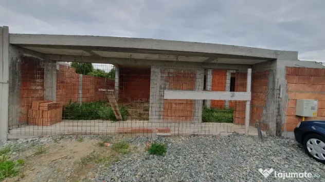 Casa la rosu zona Aradul Nou - ID : RH-37308-property