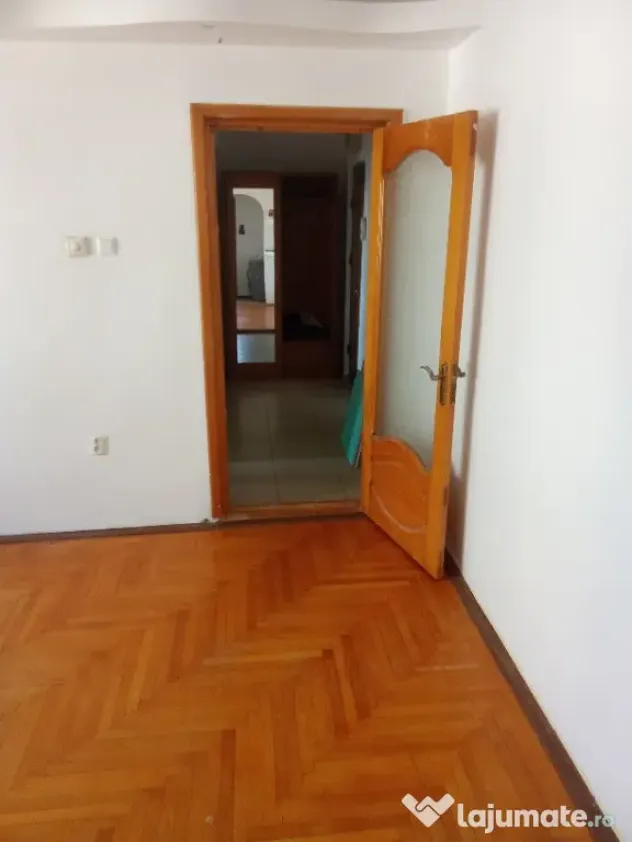Apartament 3 camere Obor