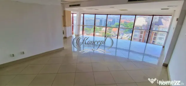 Spatiu de birouri cu panorama, Sigma Center