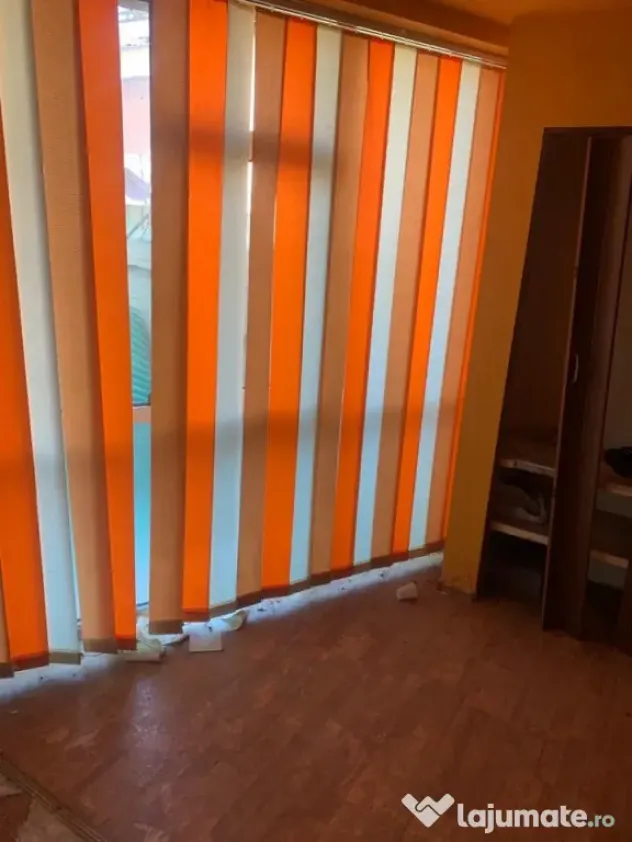 ENACHITA VACARESCU casa P+M, 2005, teren 271mp -145000 euro