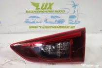 Stop tripla dreapta  de pe haion DB2R513F0 DB2R-513-F0 Mazda