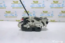 Broasca incuietoare usa dreapta fata a6397201235 Mercedes-Benz Vito W6