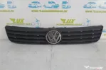 Grila bara fata centrala cu sigla 3b0853601a Volkswagen VW Passat B5 [