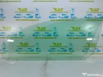 Geam usa stanga fata  Volkswagen VW Golf 5