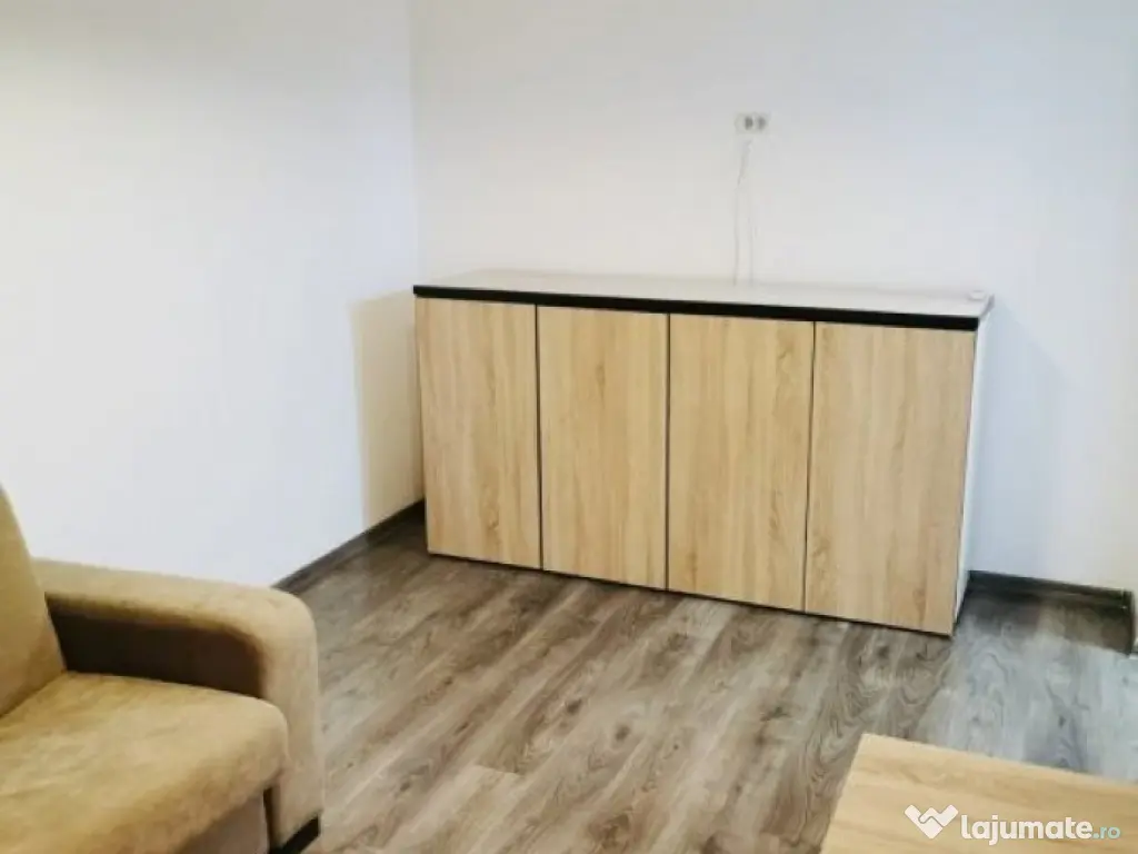 Apartament cu o camera conf 1 ,str Lidia