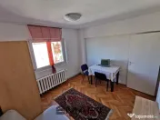 Apartament 3 camere zona Calea Dumbravii 