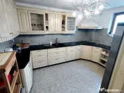 Zona Bd. Dacia imobil reprezentativ 9 camere 