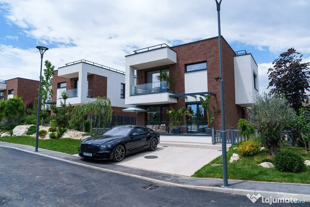 Vilă de lux pe malul Lacului Snagov | Marină privată | 177 mp utili