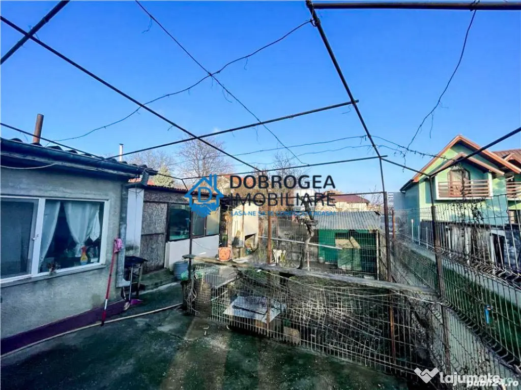 MAHMUDIEI -CASA CU 4 CAMERE