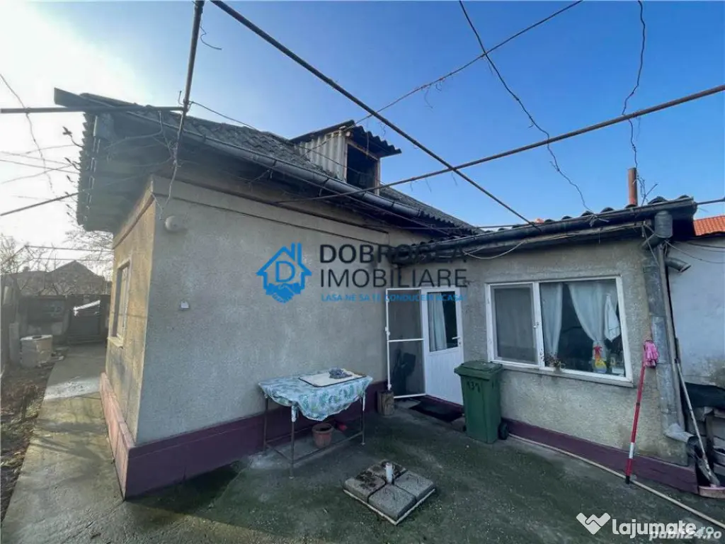 MAHMUDIEI -CASA CU 4 CAMERE