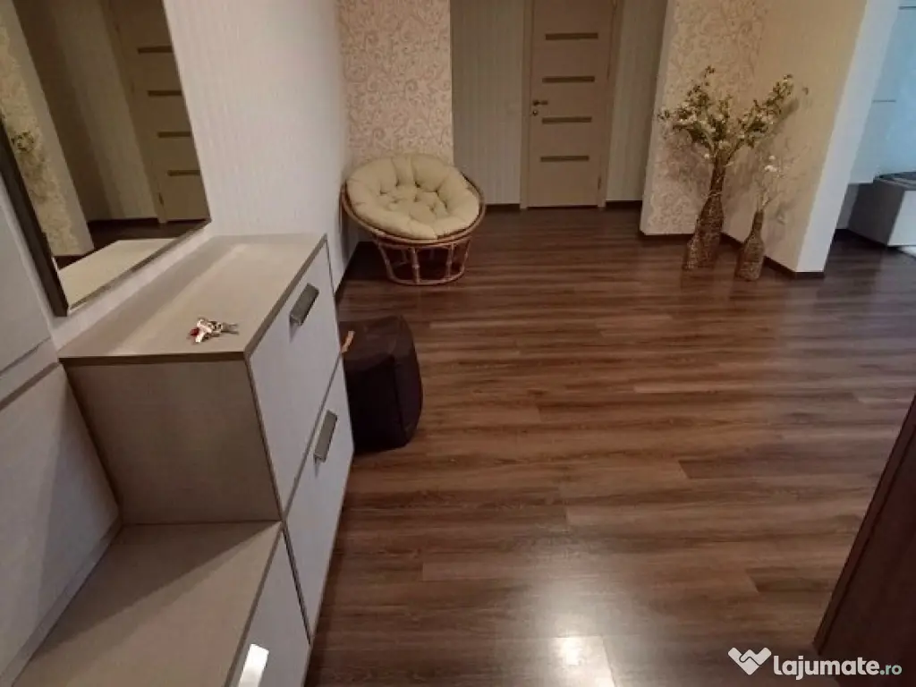 Apartament cu doua camere de inchiriat in zona Campului