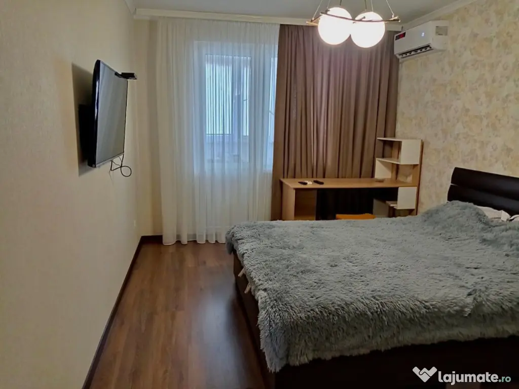 Apartament cu doua camere de inchiriat in zona Campului