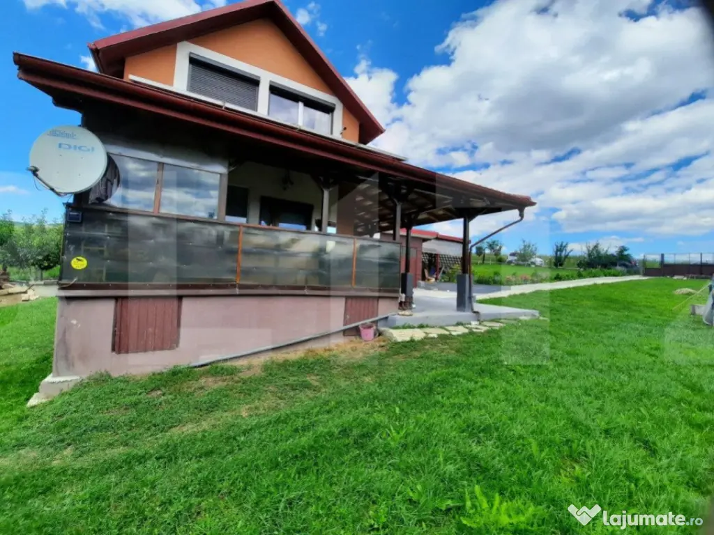 Casa si teren 3450mp, panorama superba asupra orasului