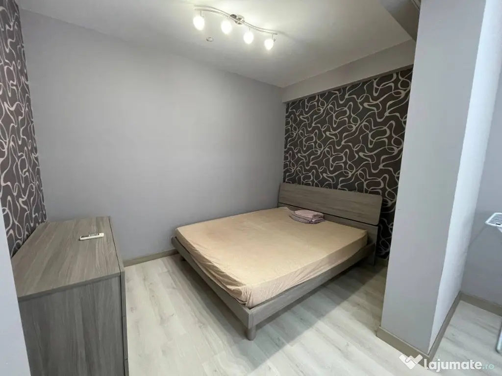 Inchiriez apartament cu 1 camera in zona Hasdeu