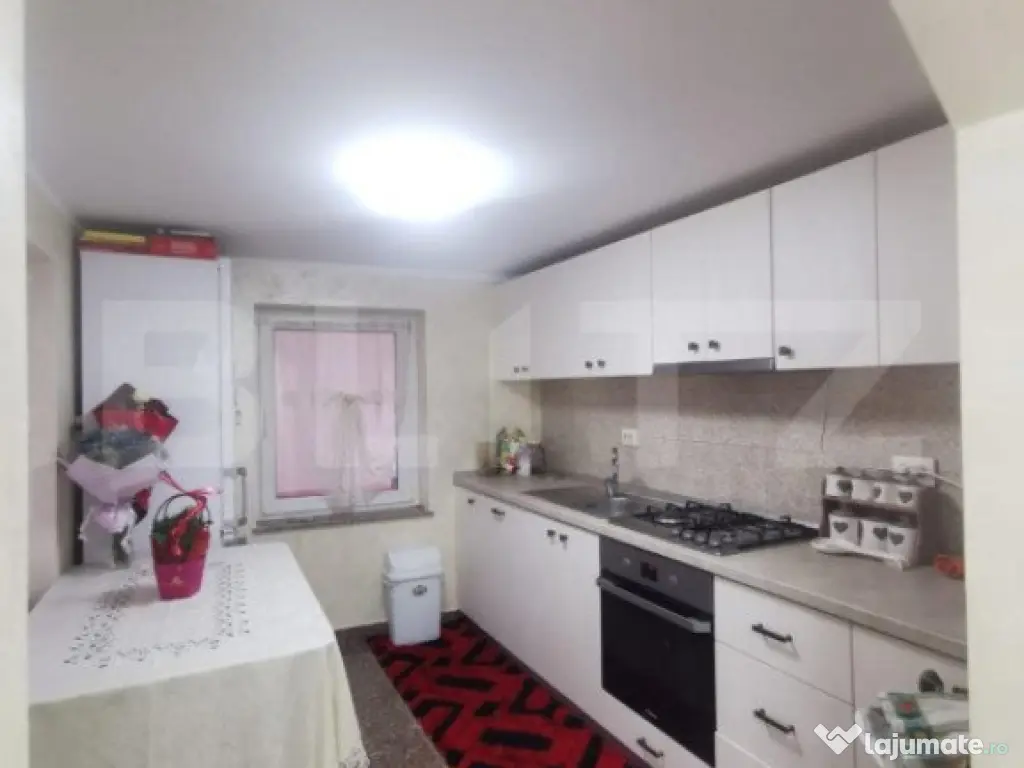 Casa individuala 5 camere, zona Centrala Radauti