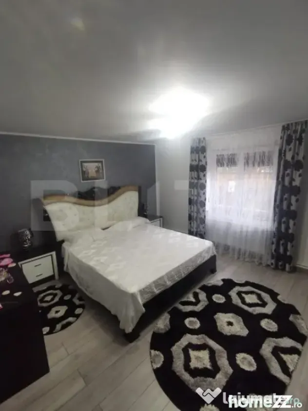 Casa individuala 5 camere, zona Centrala Radauti
