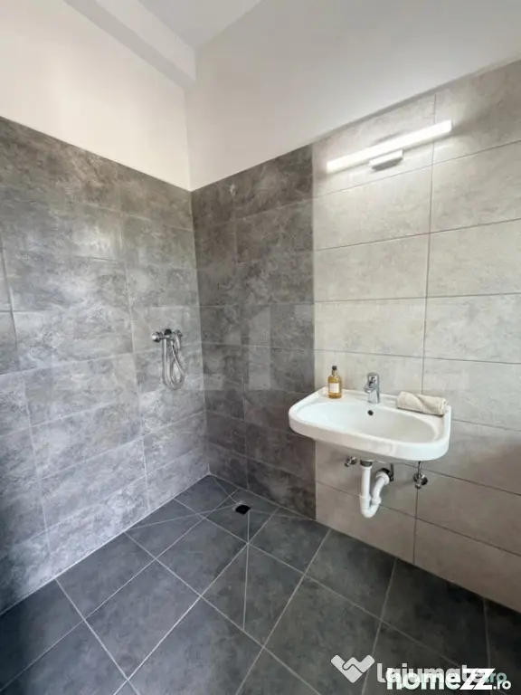 Casa tip triplex, 5 camere, 114 mp utili, Zona Plopi - Timisoara (Timis)