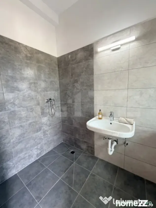 Casa tip triplex, 5 camere, 114 mp utili, Zona Plopi - Timisoara (Timis)