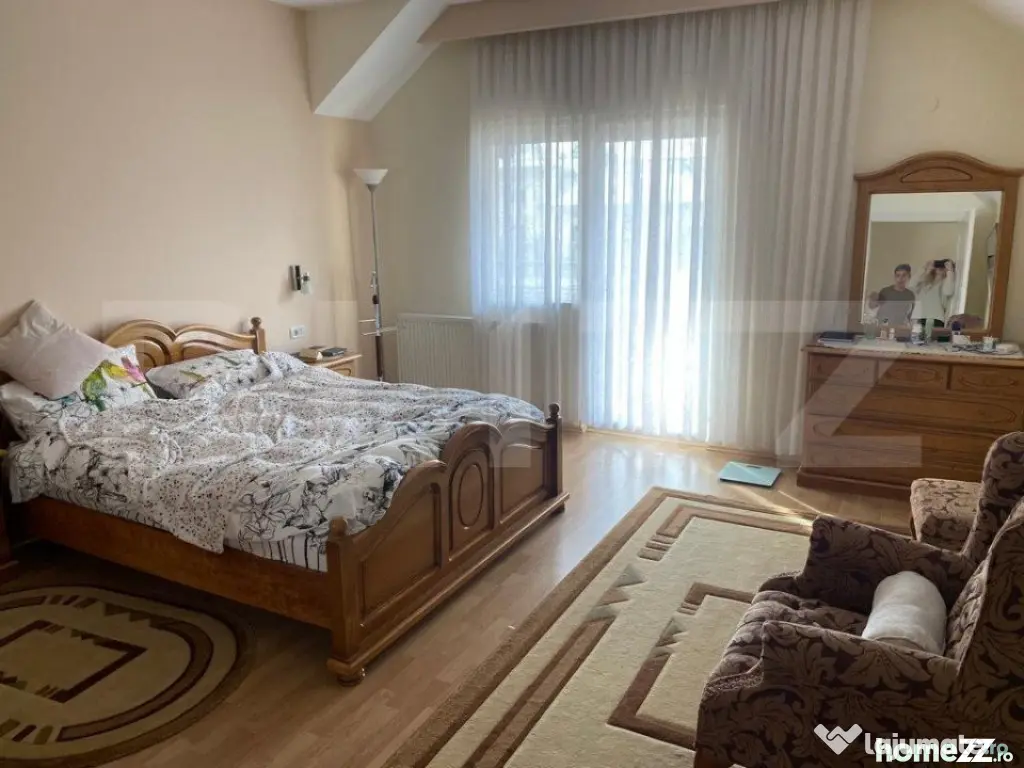 Oportunitate! Casa de vanzare in Radauti! Pret negociabil!