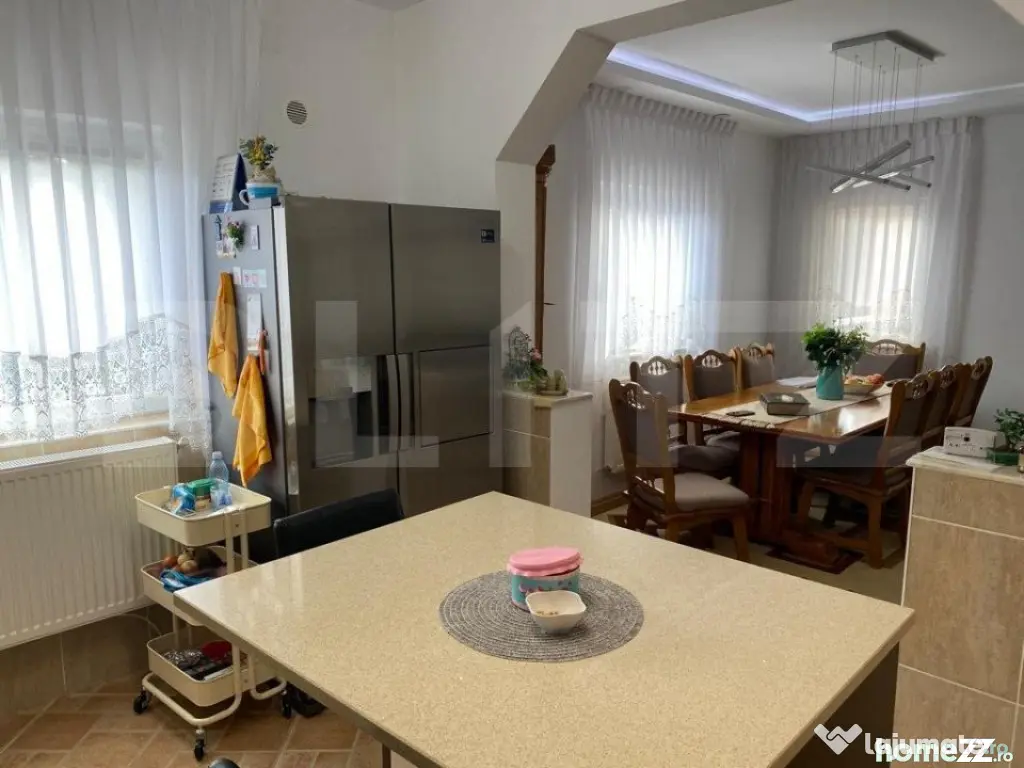 Oportunitate! Casa de vanzare in Radauti! Pret negociabil!