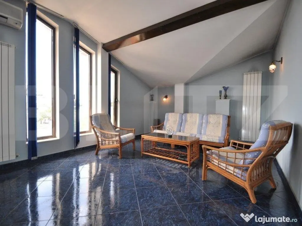 Casa individuala, 10 camere, 420mp, zona Nord