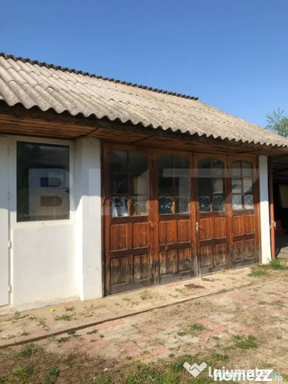 Casa individuala 4 camere, teren 4400 mp , Lazuri - Lazuri (Dambovita)