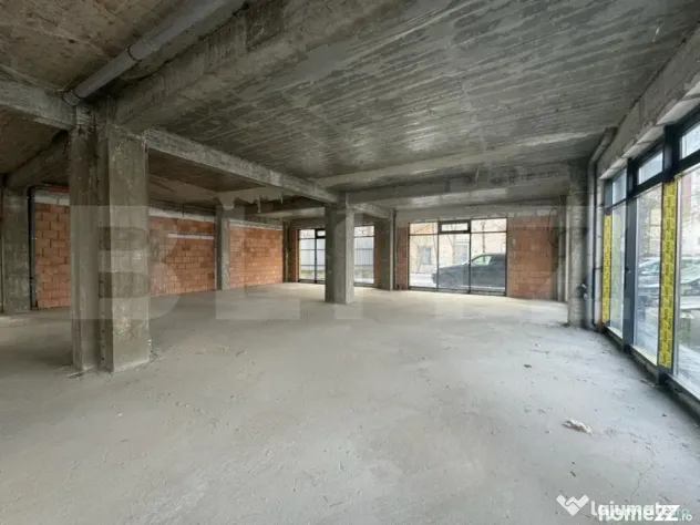 Spatiu comercial de inchiriat, central, Radauti