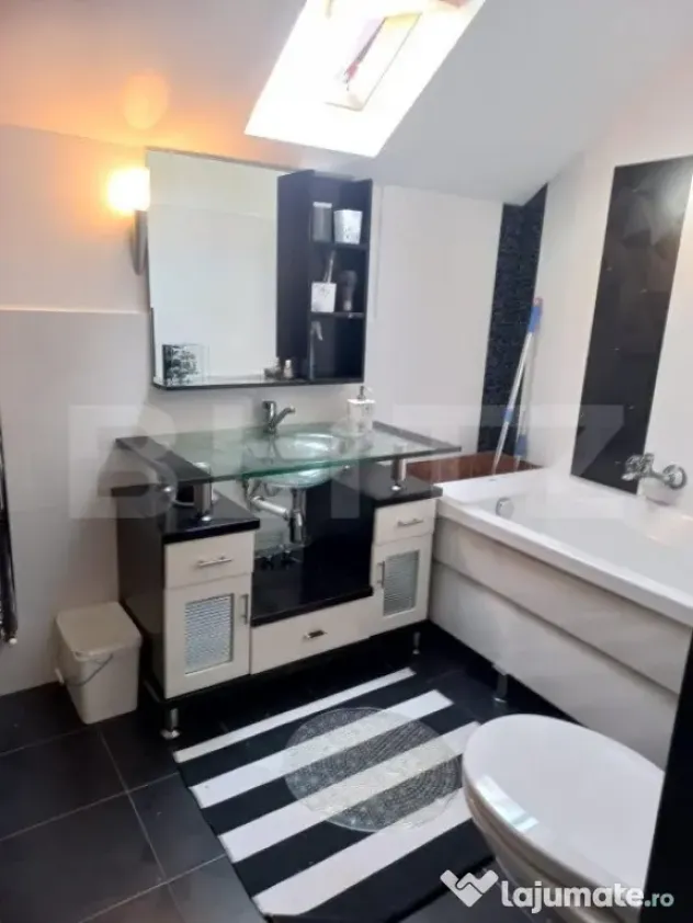 Casa, 4 camere, 120 mp, zona Sfantul Ilie