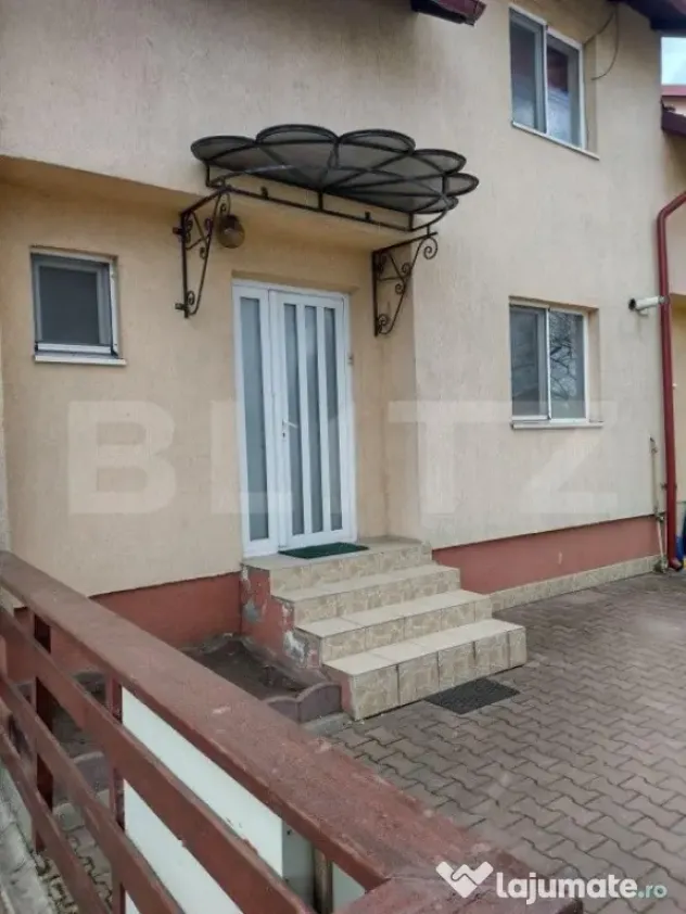 Casa, 4 camere, 120 mp, zona Sfantul Ilie